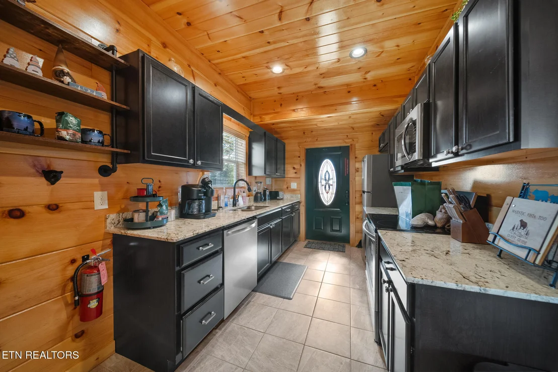 Photo of 1120 N Trail Drive