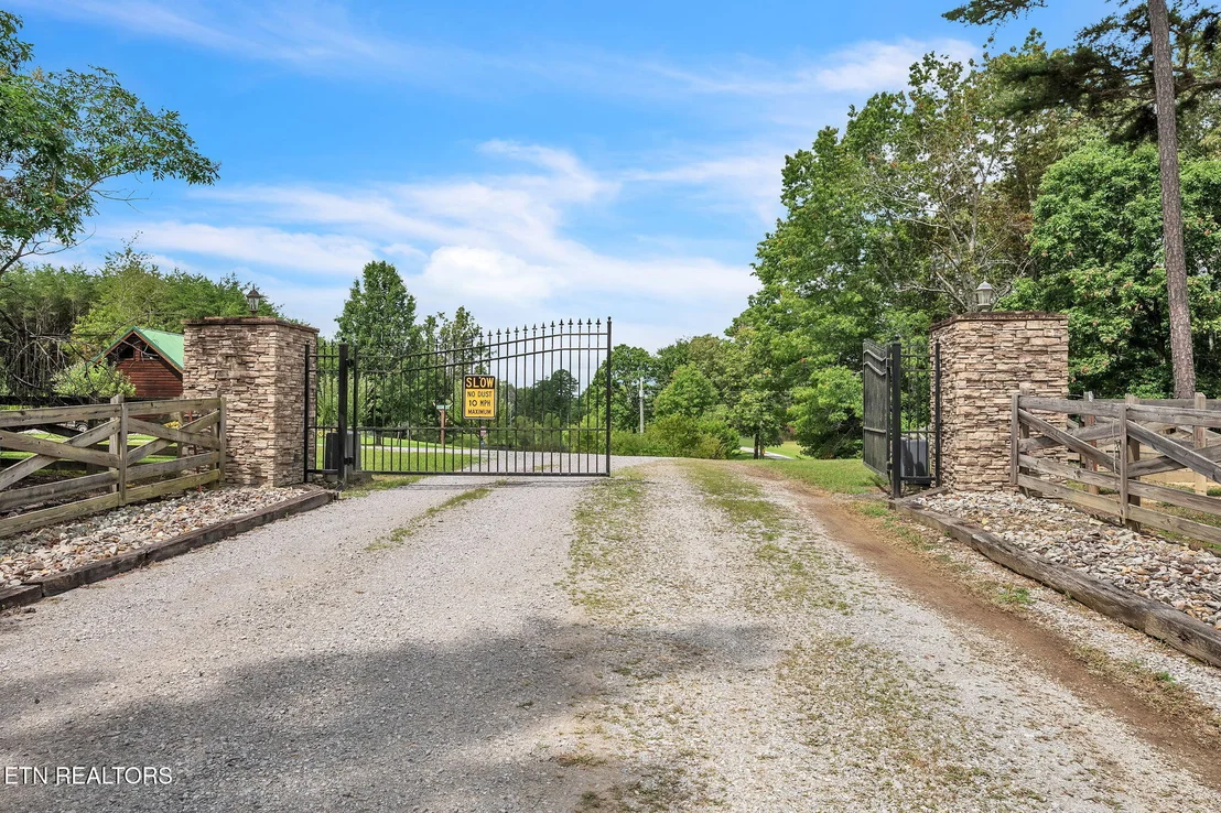 Photo of 319 Four Mile Creek Rd