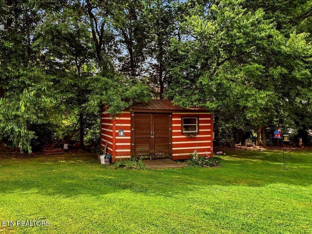 Photo of 855 Chestnut Grove Circle
