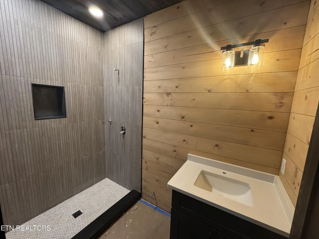 Photo of 440 Hatchet Way