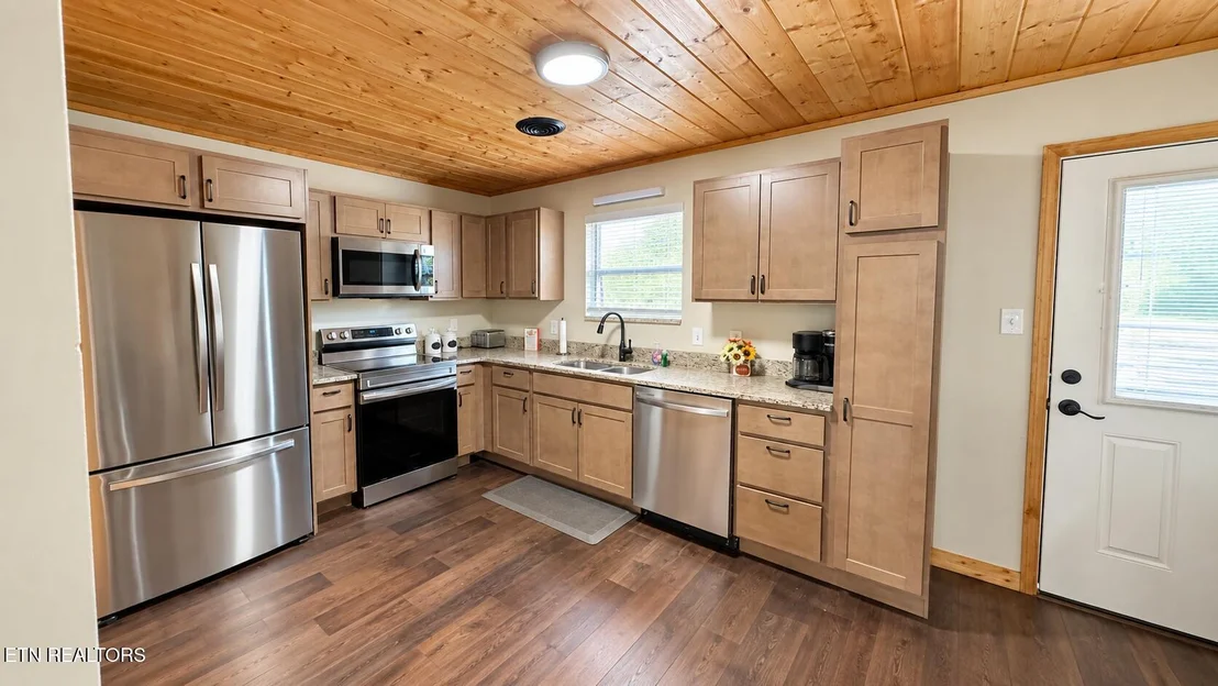 Photo of 2680 High Valley Drive