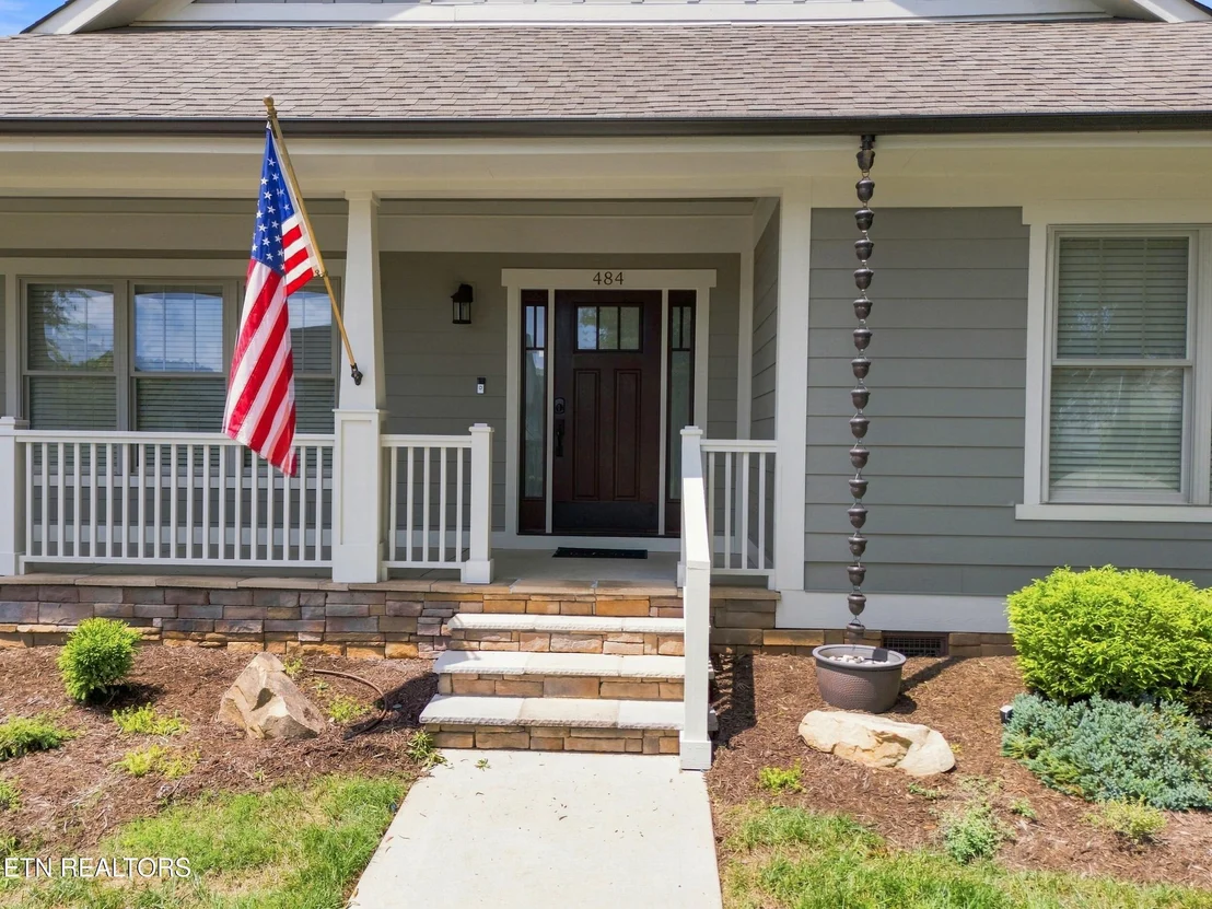 Photo of 484 Bobcat Run Drive