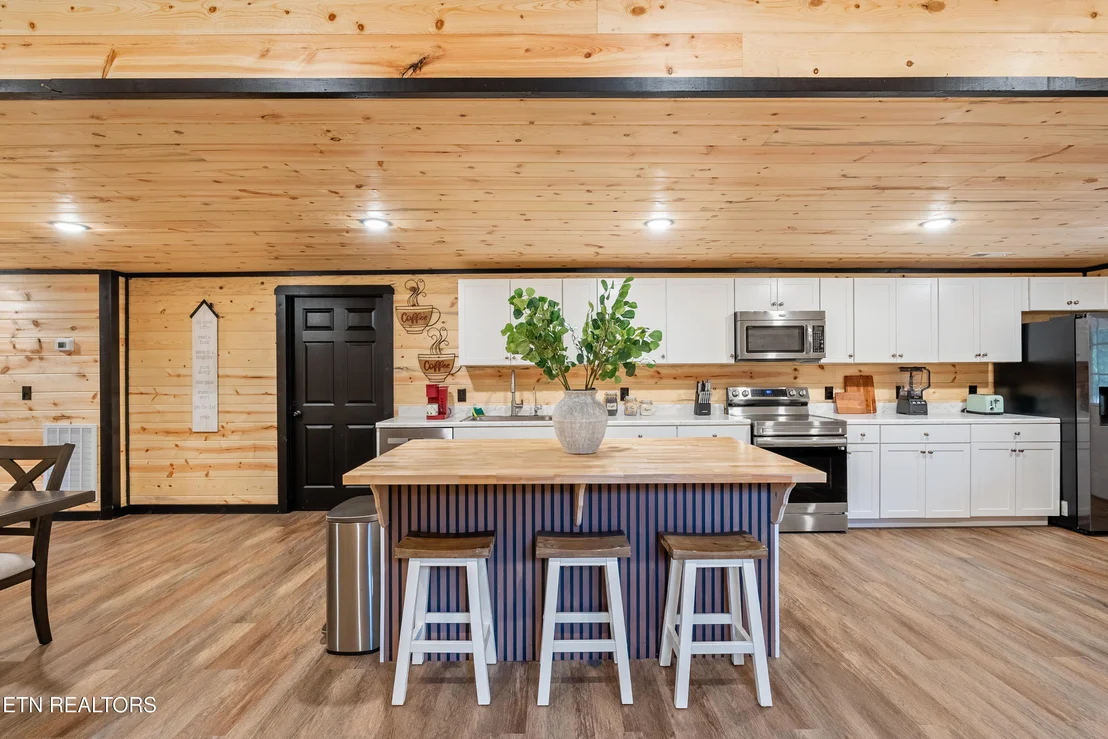 Photo of 2881 Caughron Mountain Rd