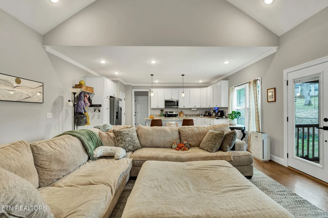 Photo of 110 NE Quail Run