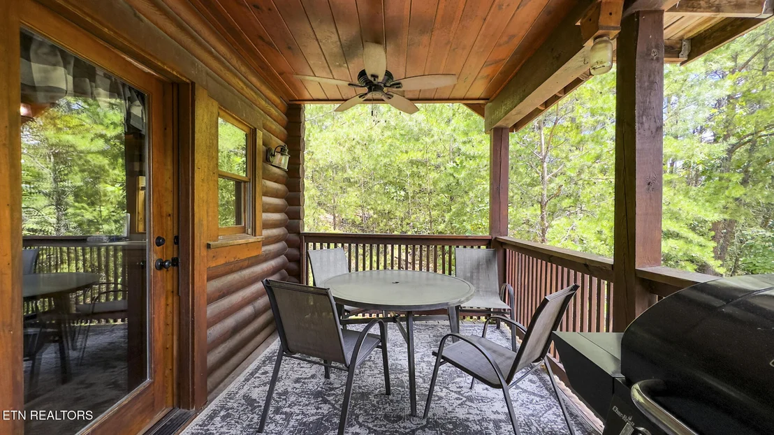 Photo of 350 Big Bear Way