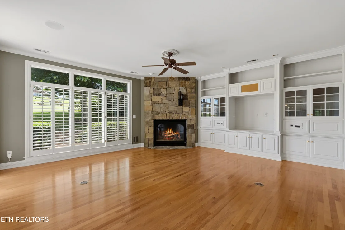 Photo of 310 Pineberry Drive
