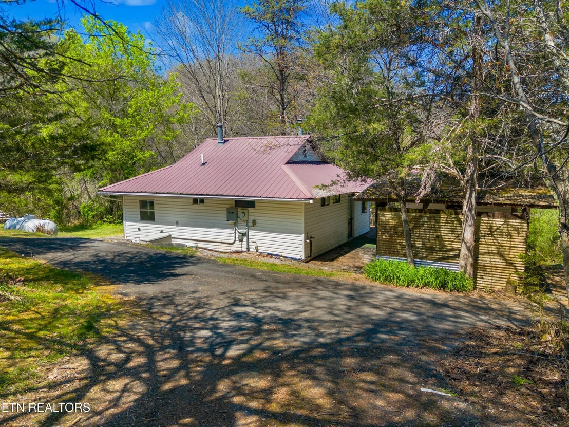 Photo of 158 Dalson Rd