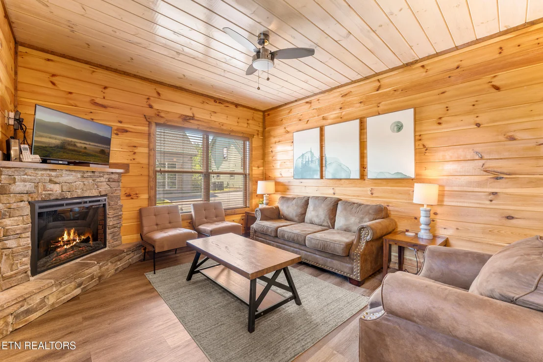 Photo of 851 Osprey Way