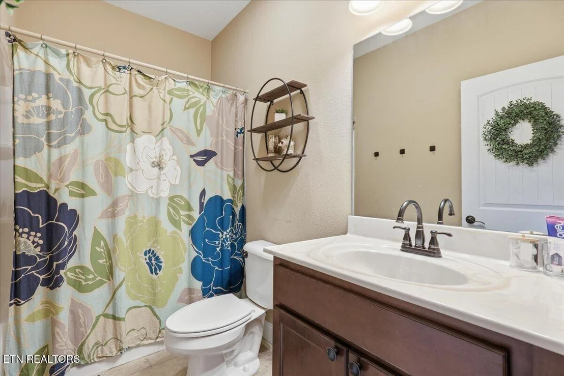Photo of 1179 Linford Circle