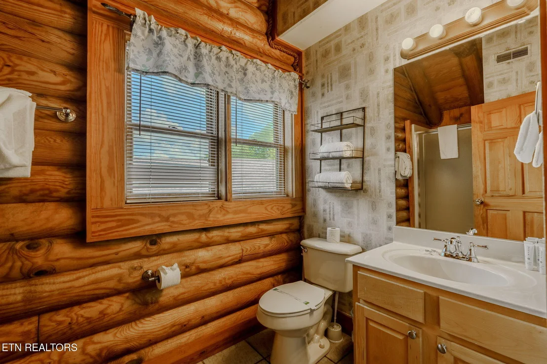 Photo of 741 Golf View Blvd