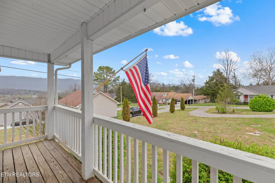 Photo of 202 Sandy Circle