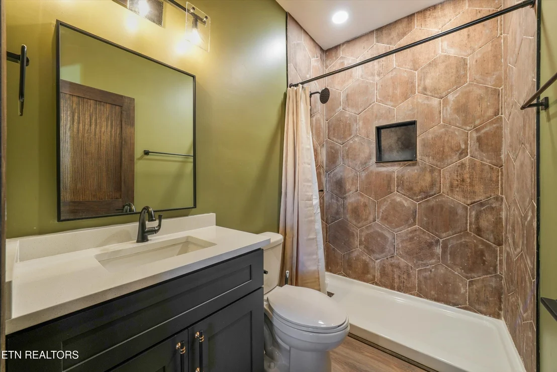 Photo of 432 Hatchet Way