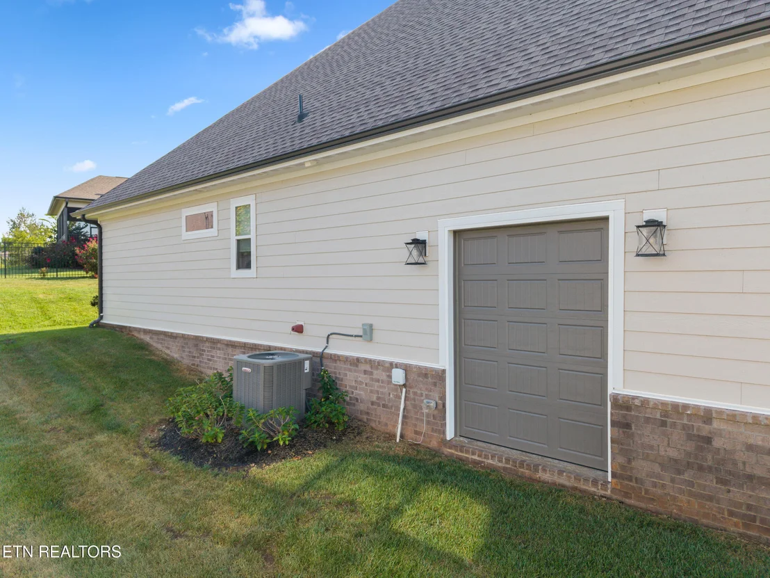 Photo of 312 Sedge Lane