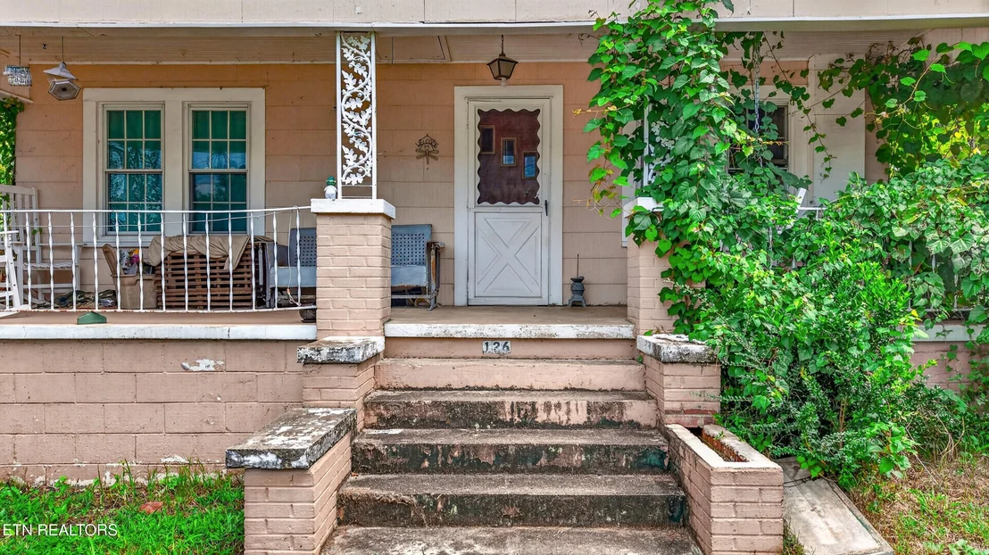 Photo of 126 Jefferson St