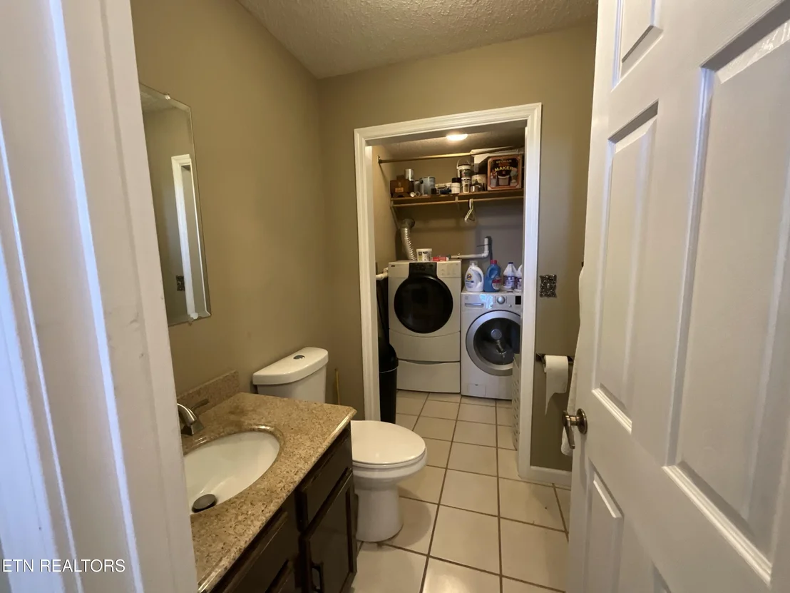 Photo of 651 River Rd