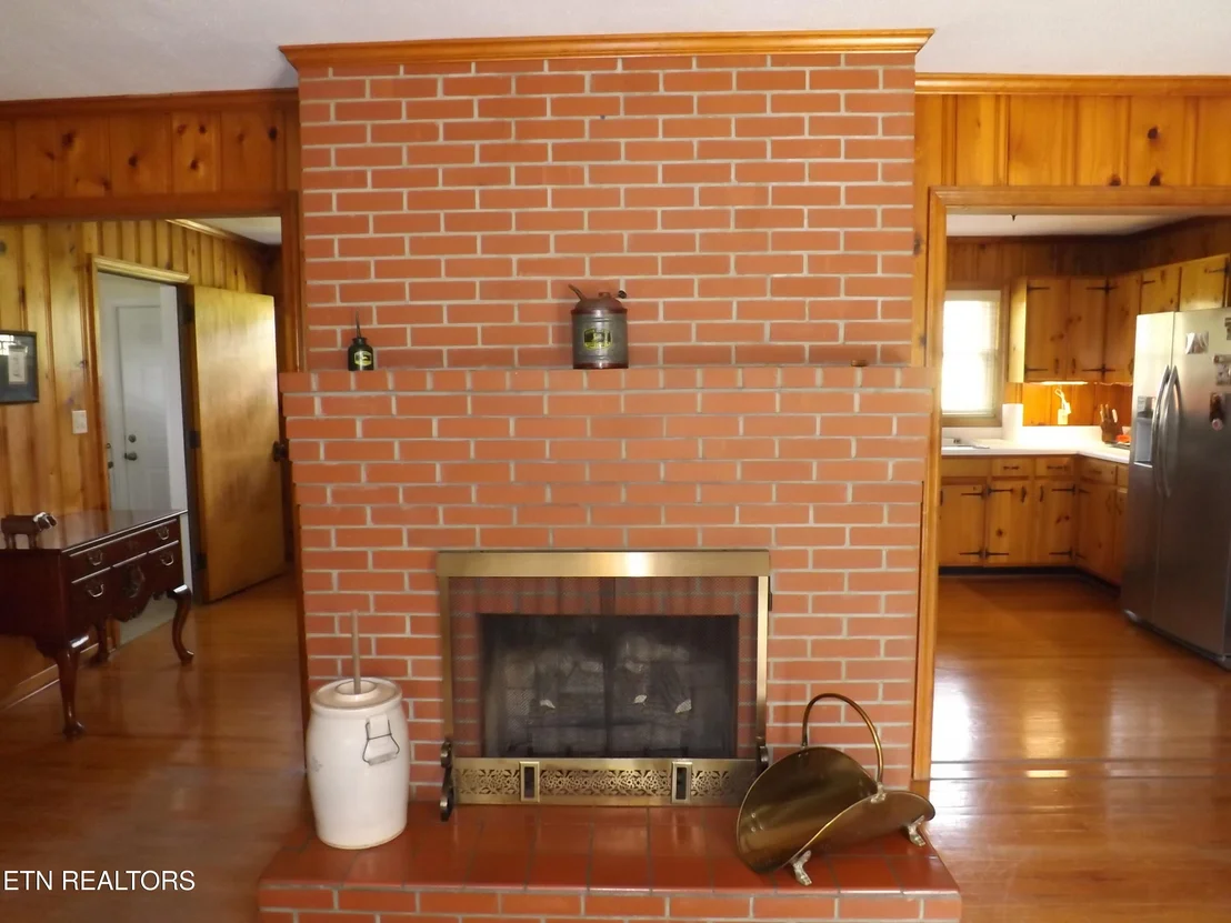 Photo of 829 Bristol Rd