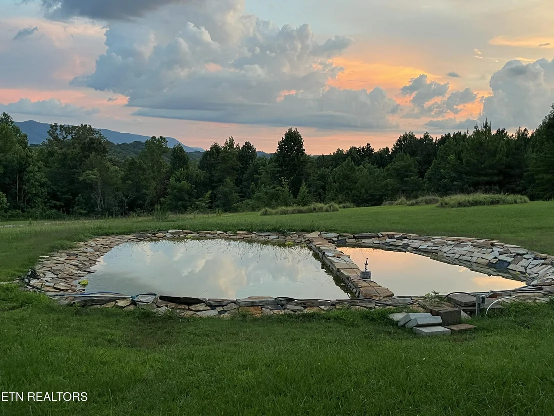 Photo of 355 County Road 470