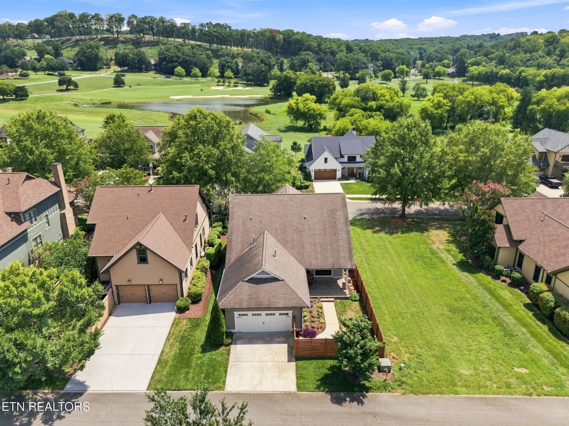 Photo of 484 Bobcat Run Drive