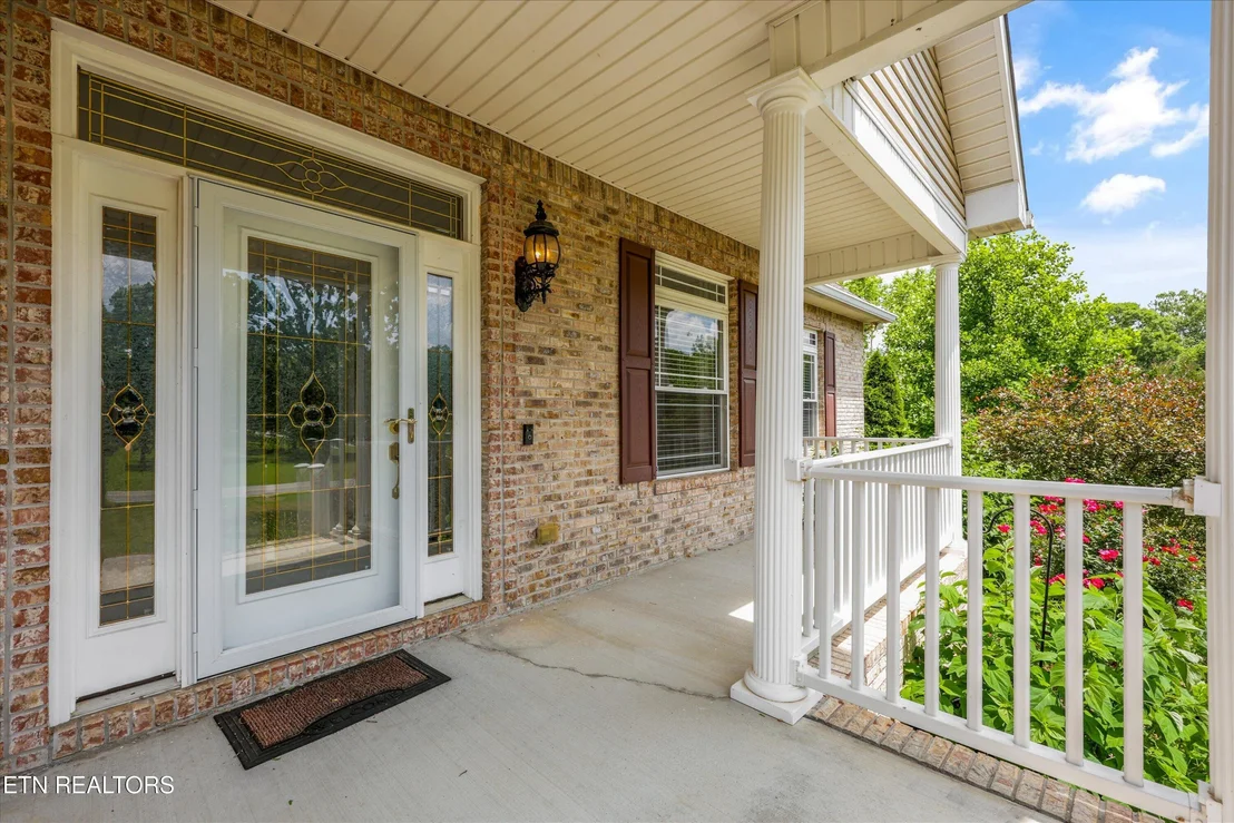Photo of 1697 Davis Ferry Rd