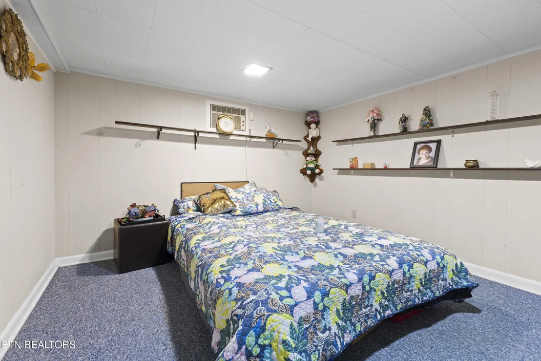 Photo of 2645 Mountain View Drive