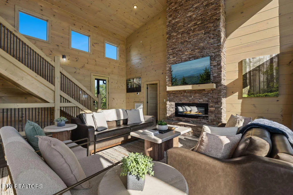 Photo of 1429 Mountain Ash Way