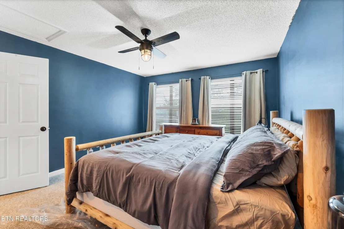 Photo of 544 Nathans Nook Rd