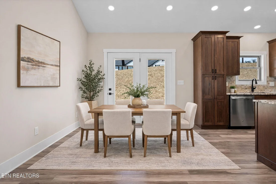 Photo of 380 Hillvale Road