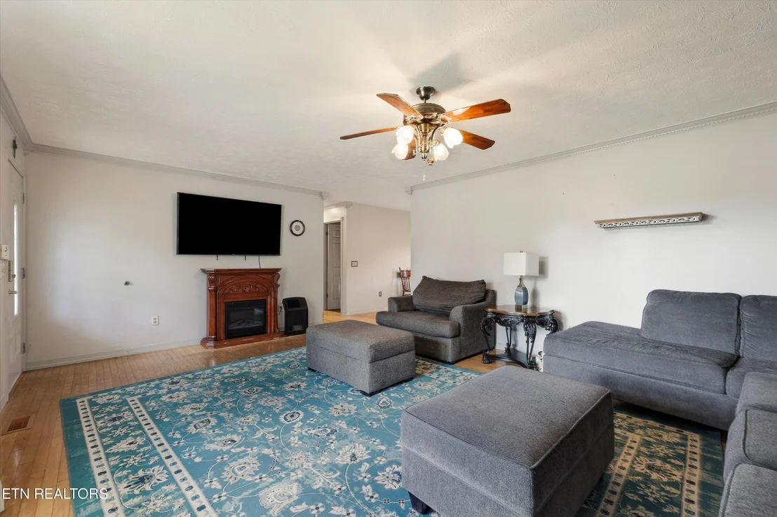 Photo of 354 Apple Valley Rd
