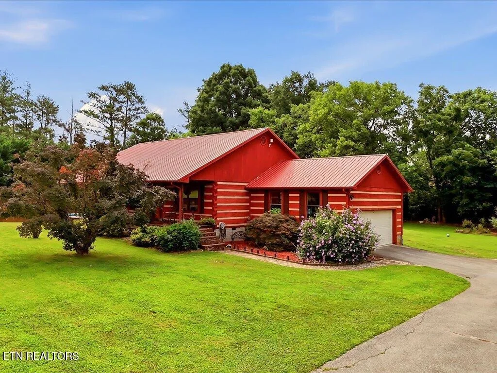 Photo of 855 Chestnut Grove Circle