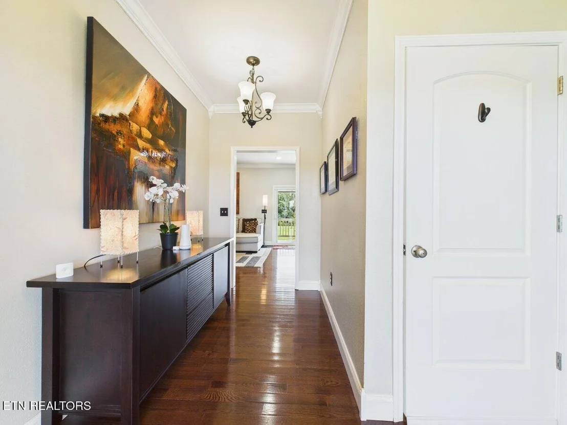 Photo of 317 Oak Grove Rd