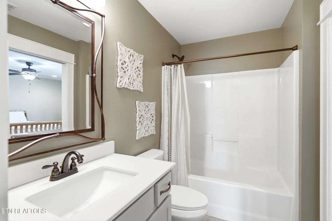 Photo of 484 Bobcat Run Drive