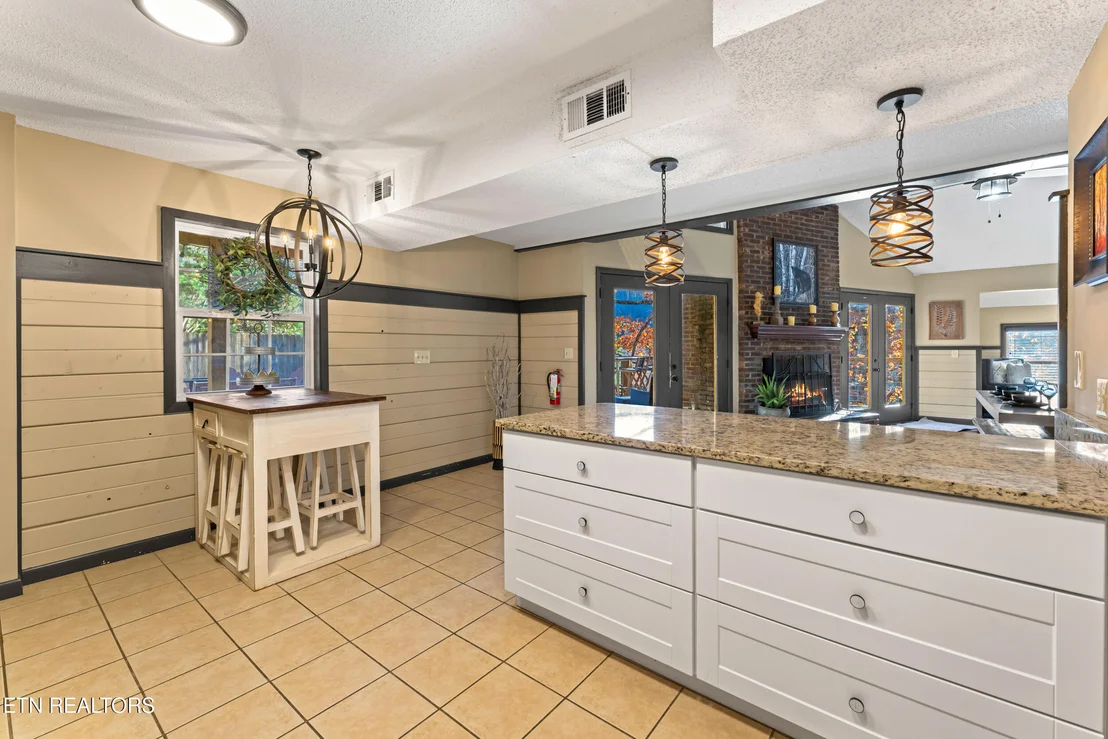 Photo of 1634 Spruce Drive