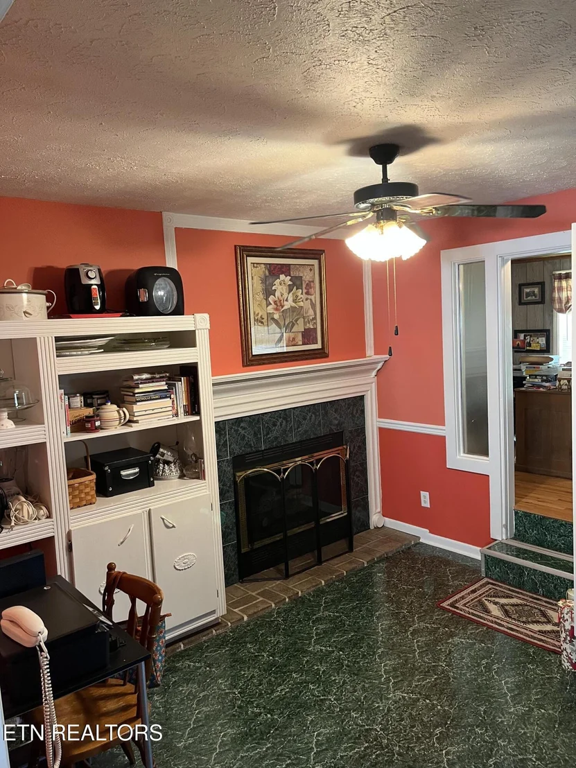 Photo of 2330 Webb Rd