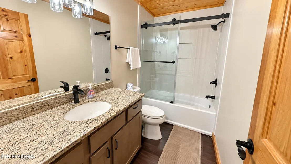 Photo of 2680 High Valley Drive