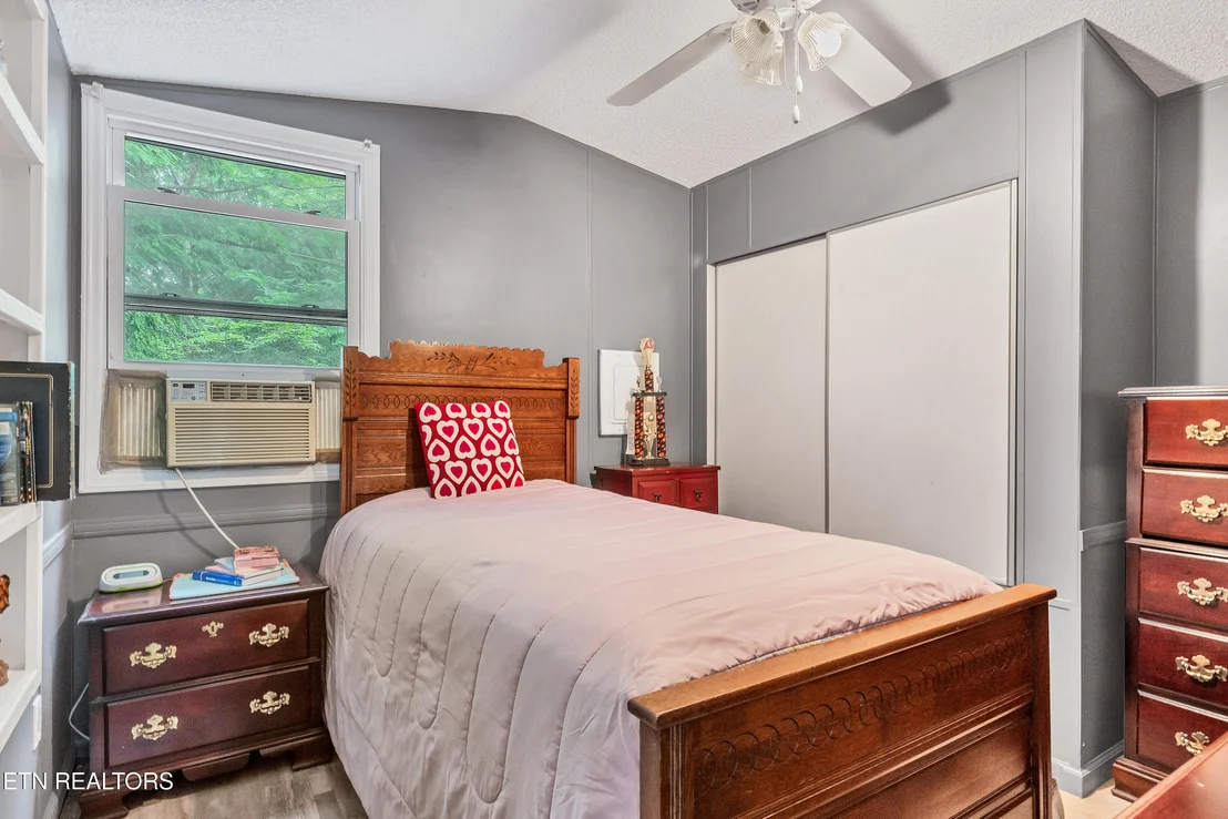 Photo of 419 Mountain Thrush Drive