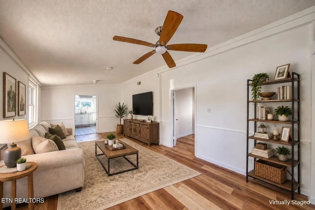 Photo of 7001 Washington Pike