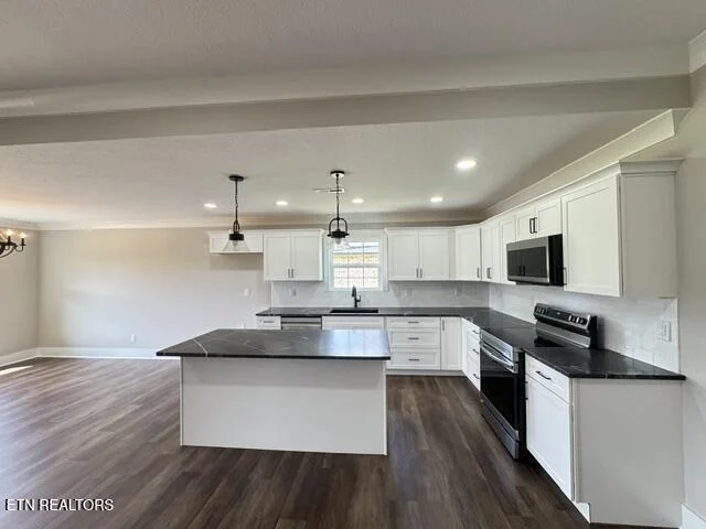 Photo of 1030 Pathways Drive