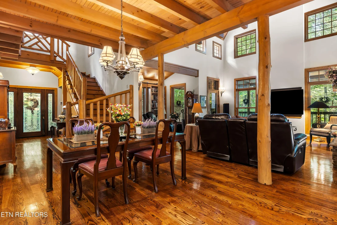 Photo of 112 Sunshine Way