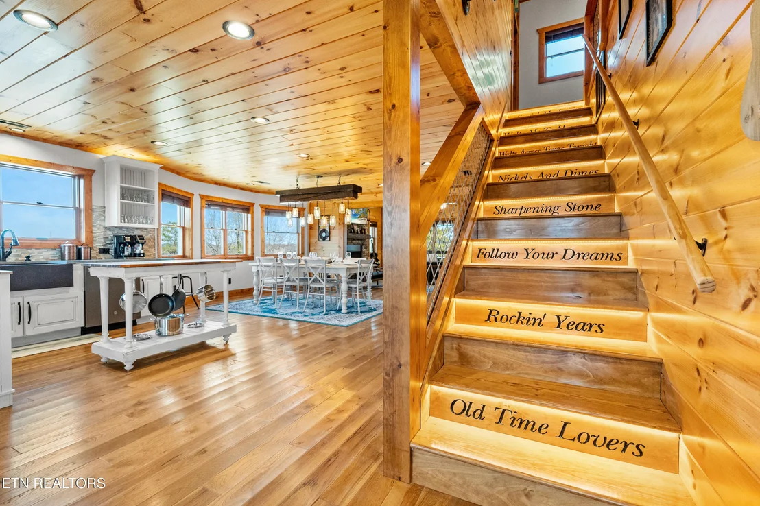 Photo of 965 Burden Hill Rd