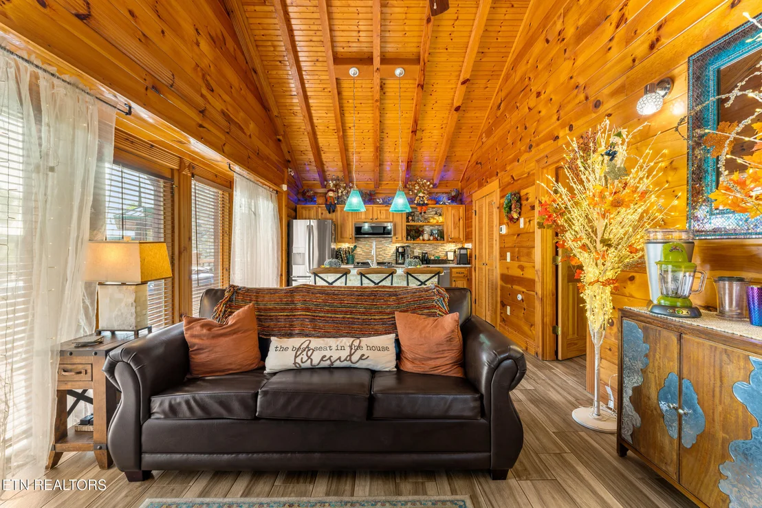 Photo of 2323 River Port Way