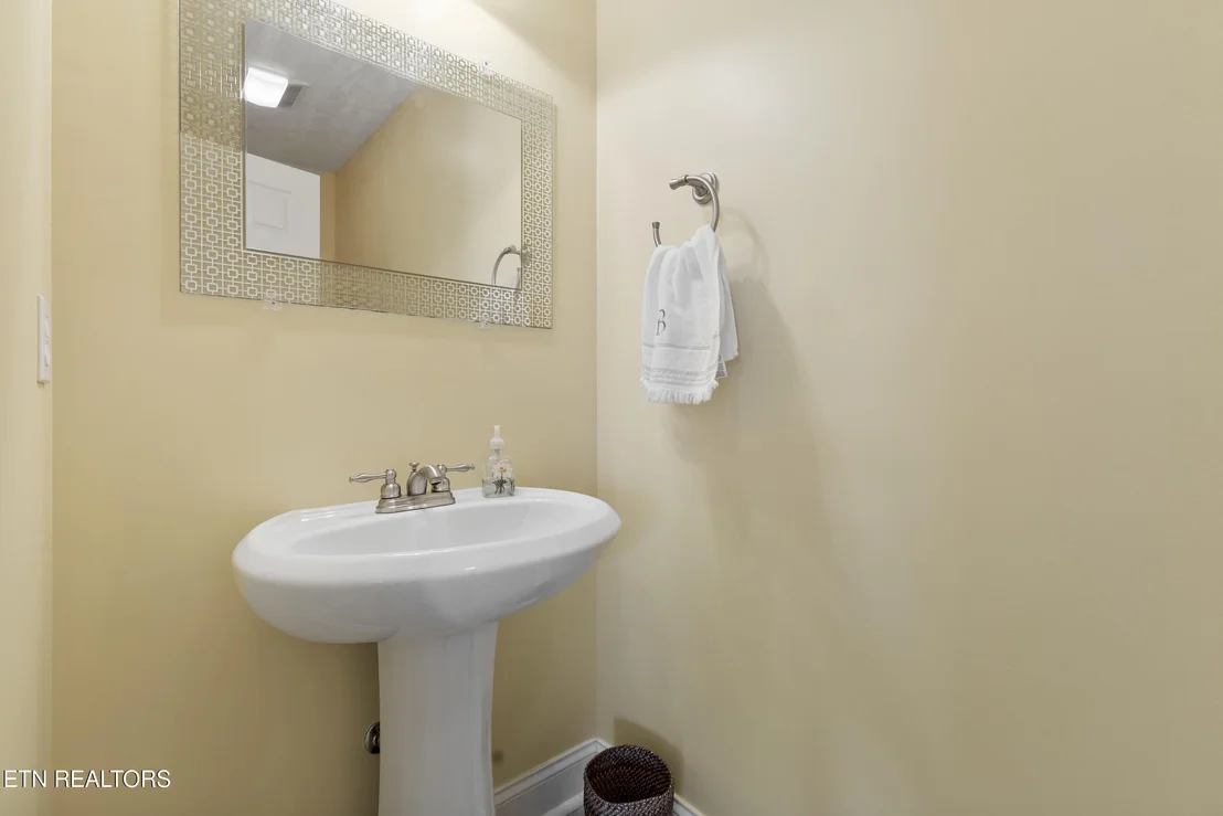 Photo of 1452 Windfield Drive