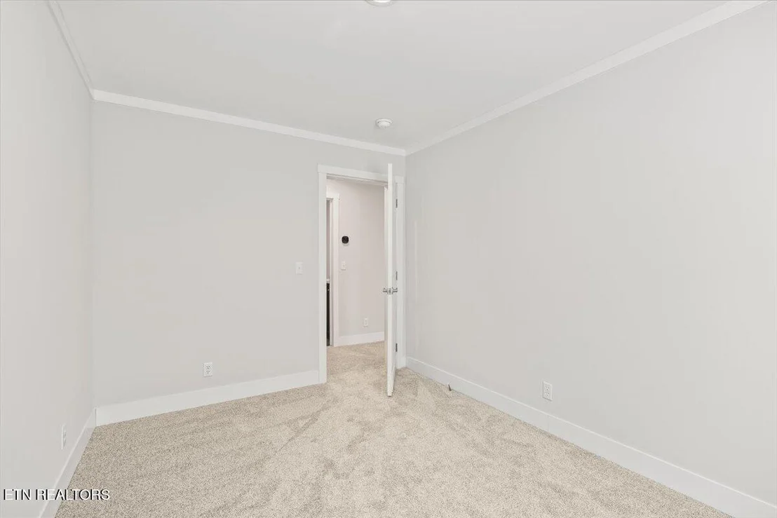 Photo of 264 Rain Valley Rd