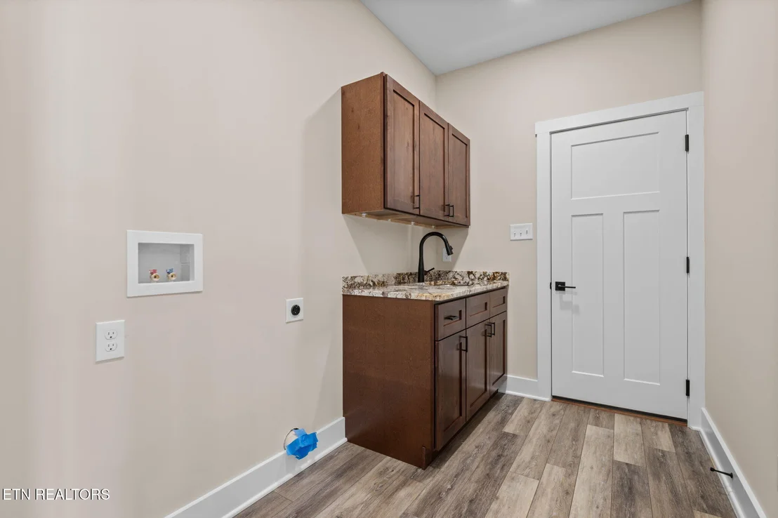 Photo of 380 Hillvale Road