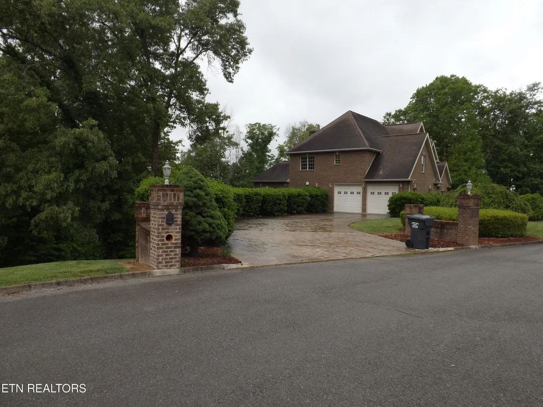 Photo of 236 Baxter Drive