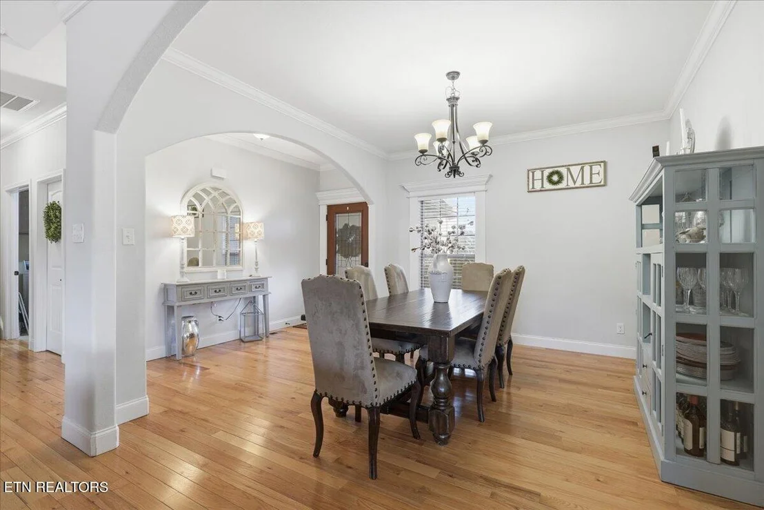 Photo of 1179 Linford Circle