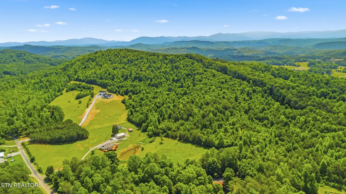 Photo of 220 Three Point Rd