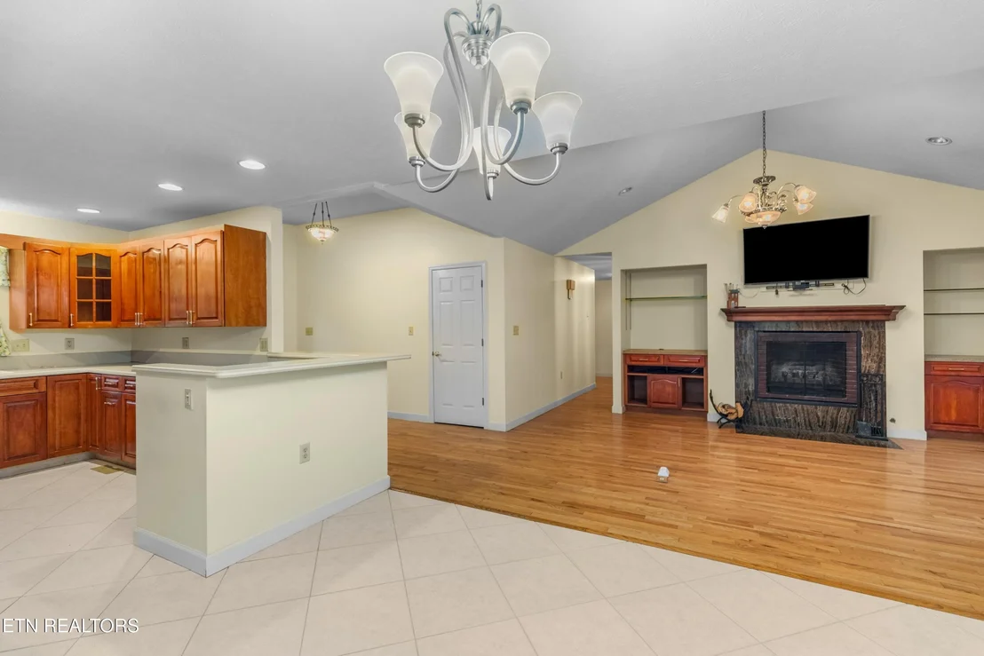 Photo of 1401 Brookfield Drive