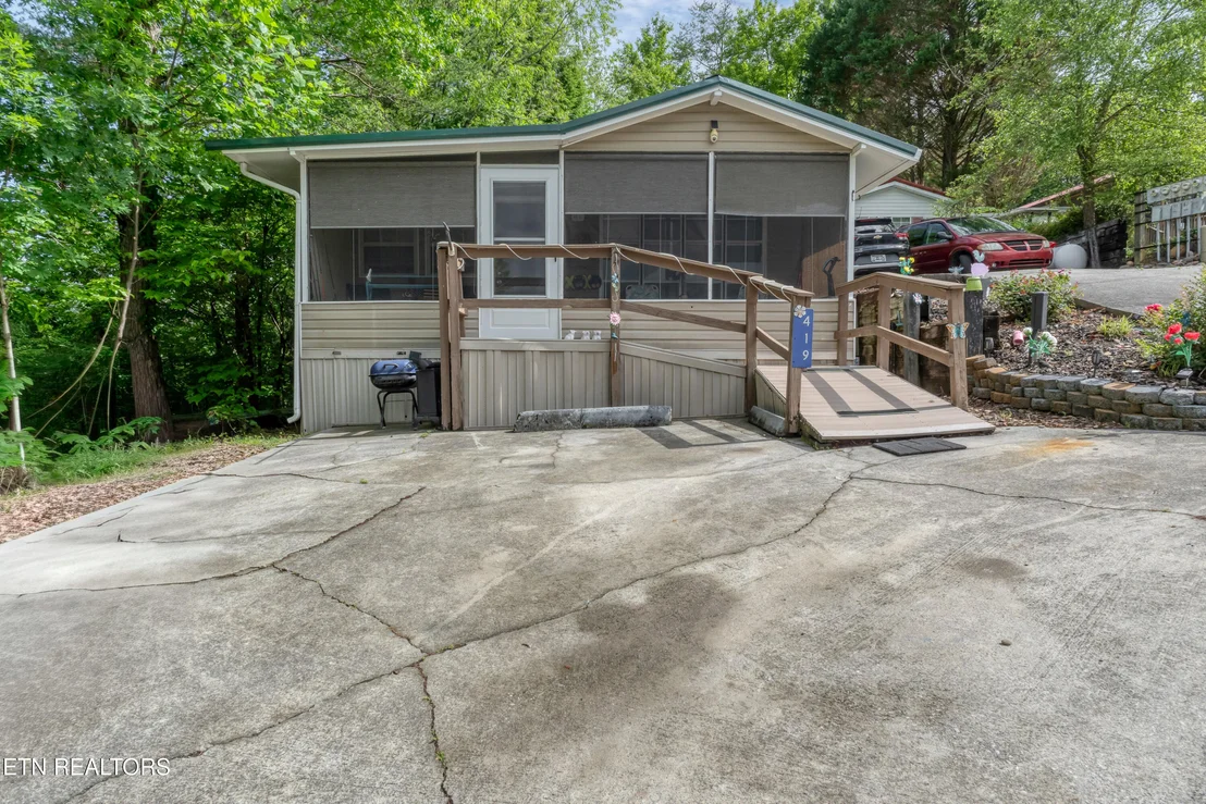 Photo of 419 Mountain Thrush Drive