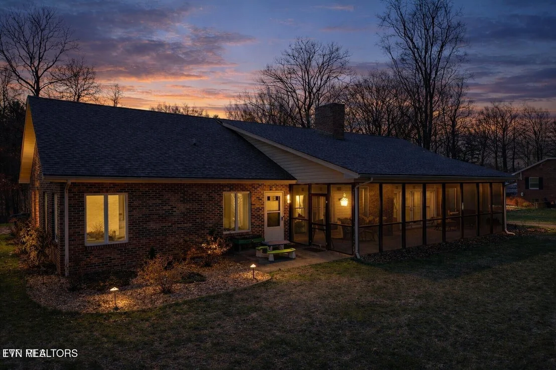 Photo of 165 Fairway Drive