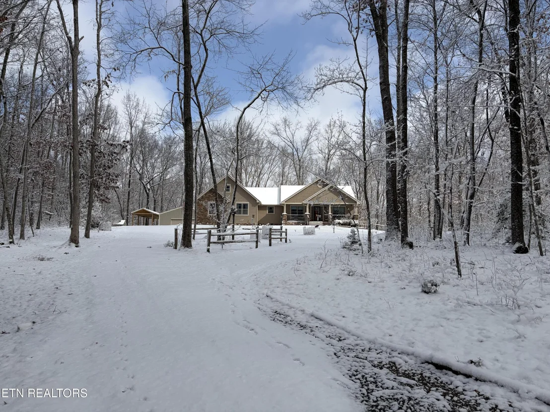 Photo of 104 Bottom Drive